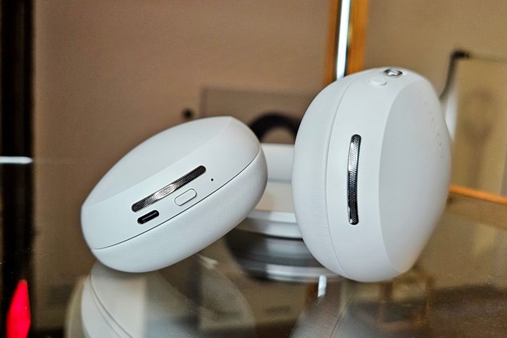 Sonos Ace in soft white.