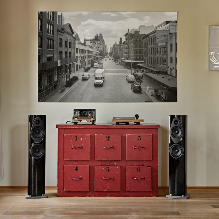 Sonus Faber Sonetto G2 collection of speakers.