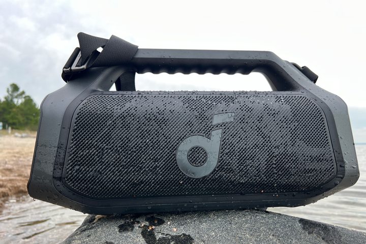 [Embargoed until 05/29) Soundcore Boom 2 Plus Bluetooth speaker.