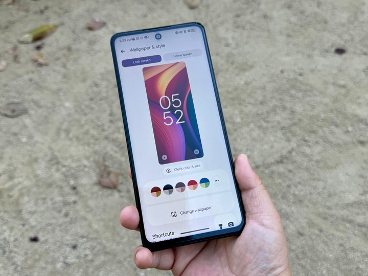 TCL 50 XL 5G wallpapers and style.