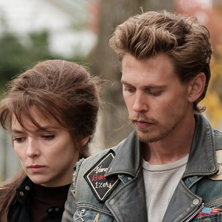 Jodie Comer and Austin Butler in The Bikeriders.