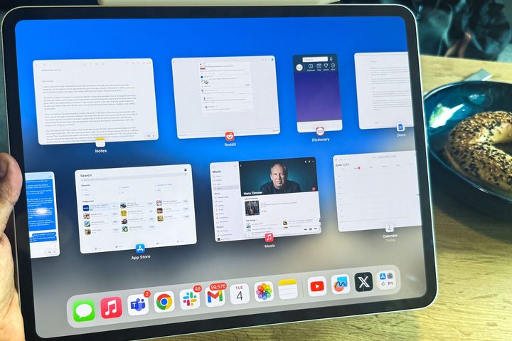 Stage Manager on M4 iPad Pro.