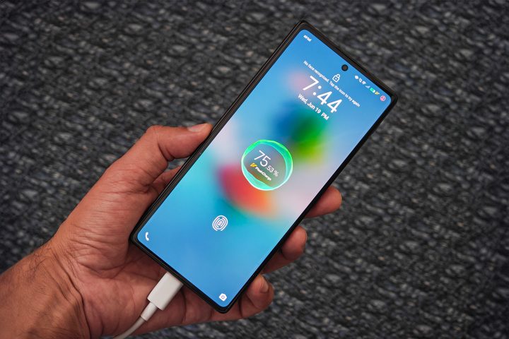 Vivo X Fold 3 Pro fast charging while held in hand.
