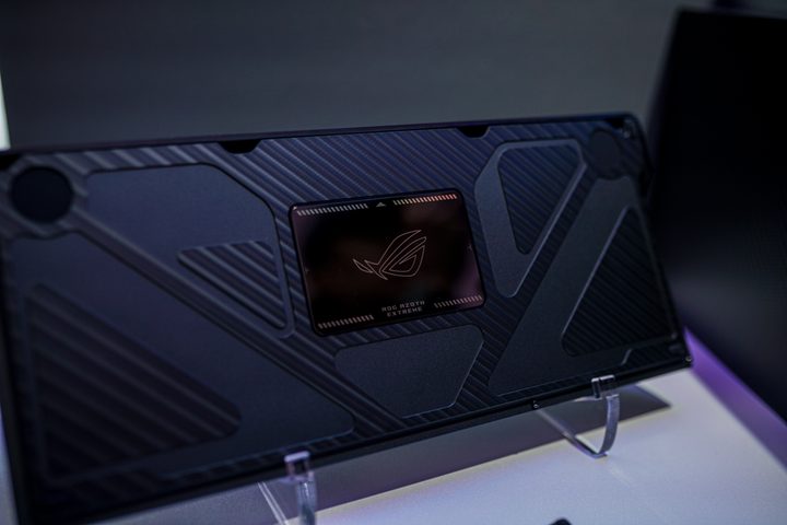 The back of the Asus ROG Azoth Extreme keyboard.