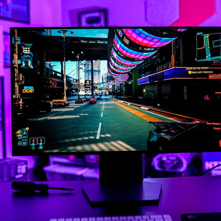 Cyberpunk 2077 on the LG UltraGear Dual Mode OLED.