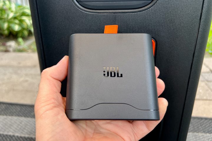 The JBL PartyBox Stage 320
