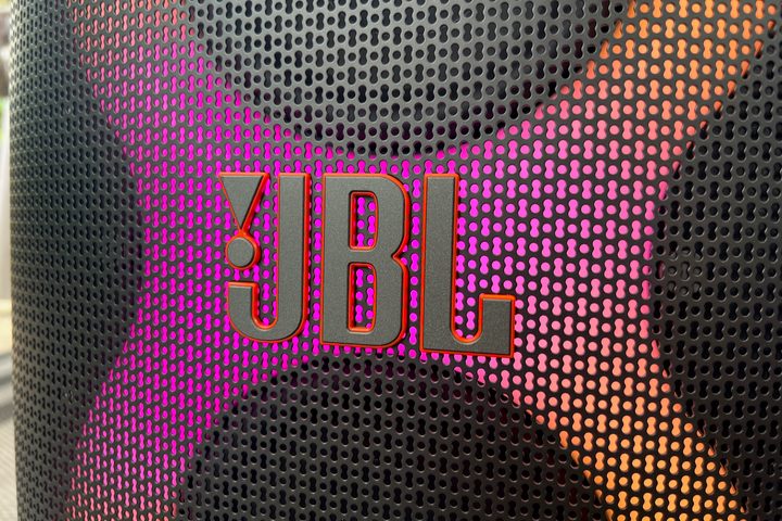 The JBL PartyBox Stage 320