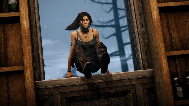 Lara Croft vaulting over a window sill in Dead by Daylight.