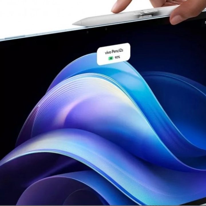 Vivo Pad 3 with pencil.