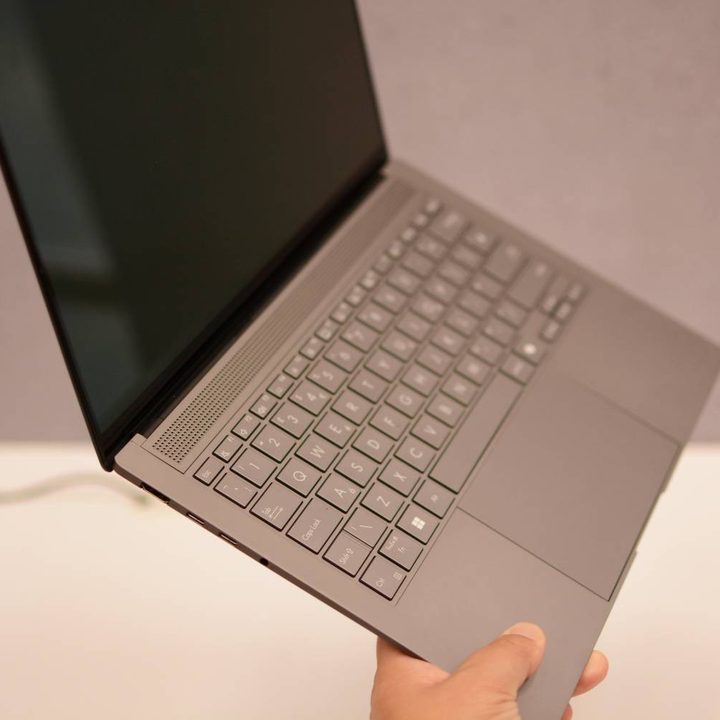 intel had one card up its sleeve at computex zenbook s 14 03