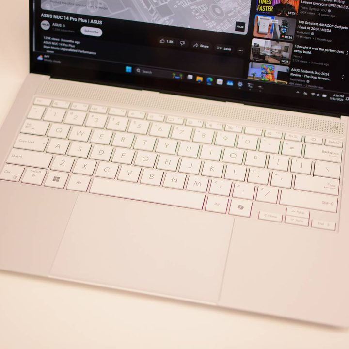 intel had one card up its sleeve at computex zenbook s 14 04
