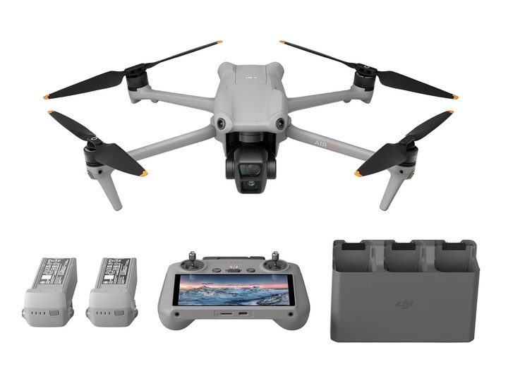 The contents of the DJI Air 3 Fly More Combo.