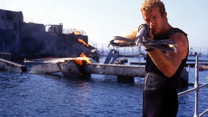 Thomas Jane in Deep Blue Sea.