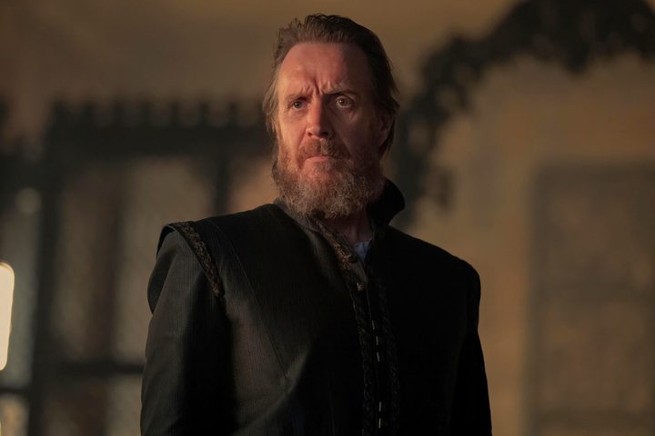Otto Hightower stands alone in House of the Dragon season 2.