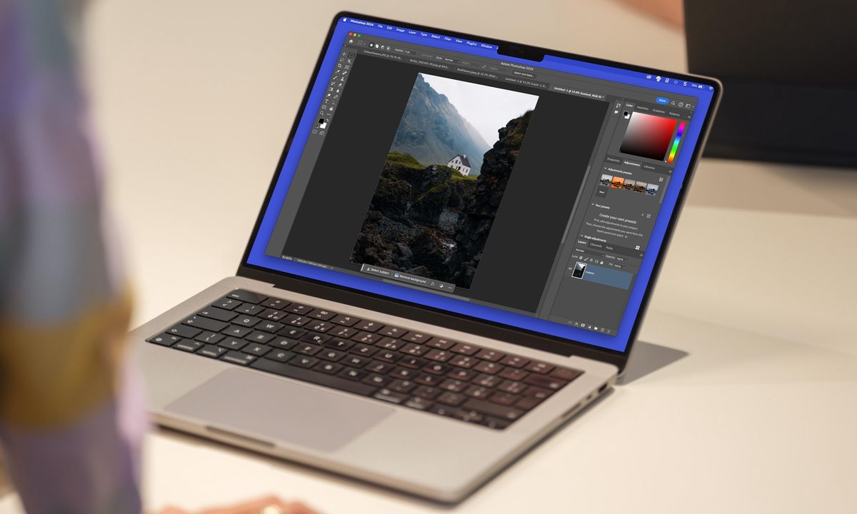 Photoshop main screen on a MacBook.