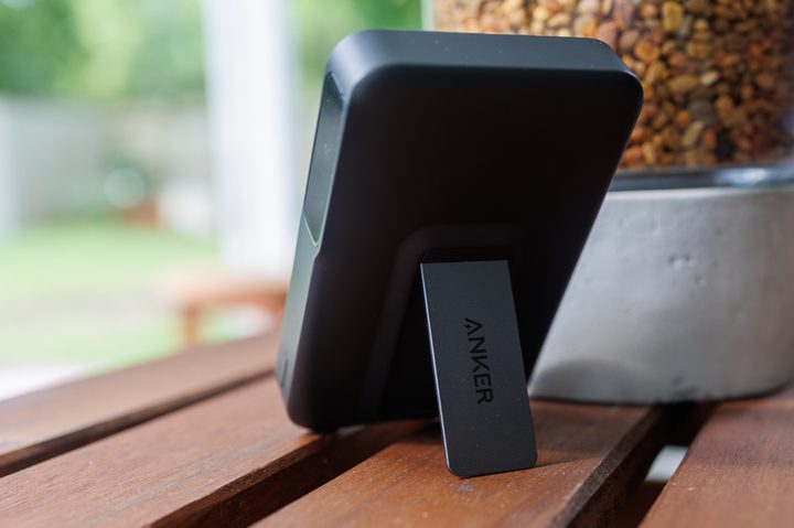 The Anker MagGo Power Bank.