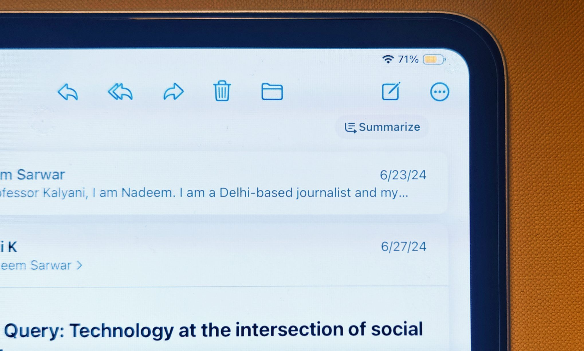 Summarize feature in Apple Mail.