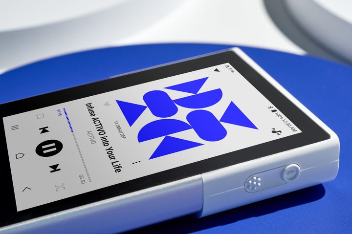 P1 by Astell&Kern portable digital audio player.