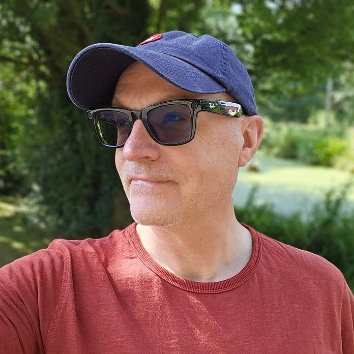 A selfie taken with the Samsung Galaxy Z Flip 5.