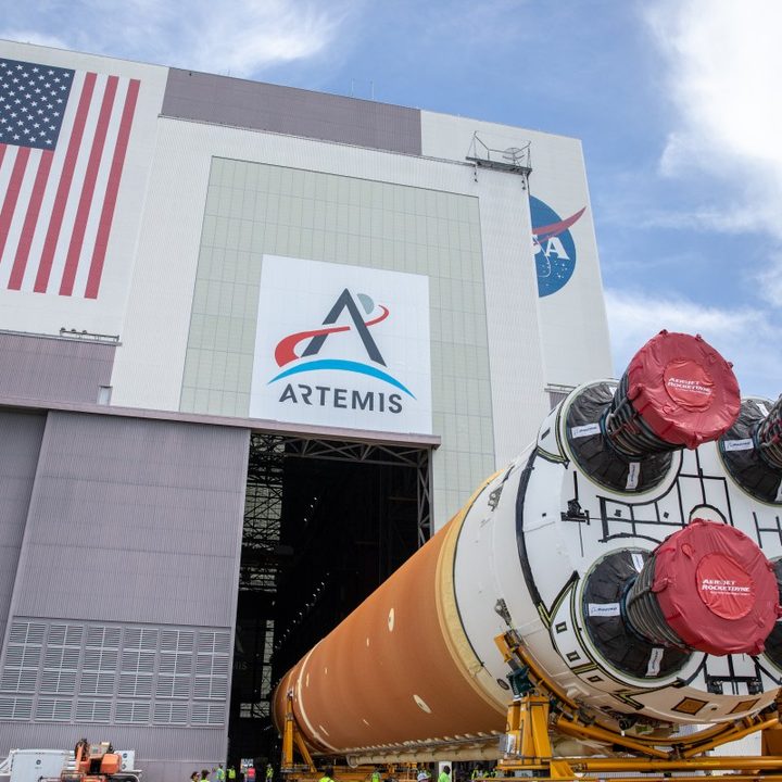 After completing its journey from NASA&rsquo;s Michoud Assembly Facility aboard the Pegasus barge, teams with Exploration Ground Systems transport the agency&rsquo;s powerful SLS (Space Launch System) core stage to NASA&rsquo;s Kennedy Space Center&rsquo;s Vehicle Assembly Building on July 23.