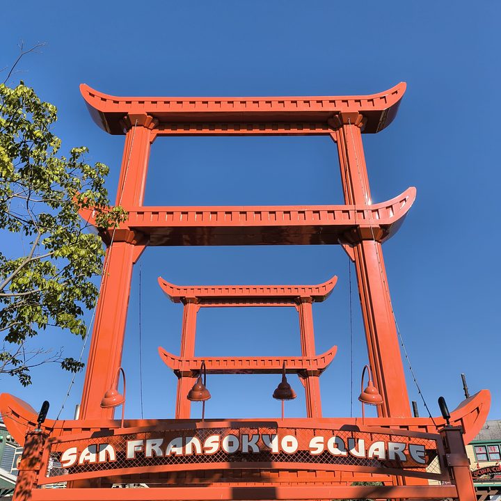San Fransokyo Bridge taken with a Motorola Razr 2024.
