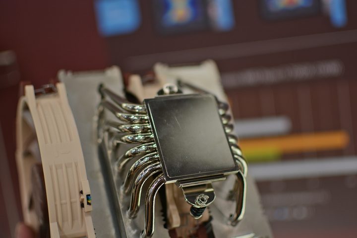 The cold plate and heat pipes on the Noctua NH-D15 G2 CPU cooler.