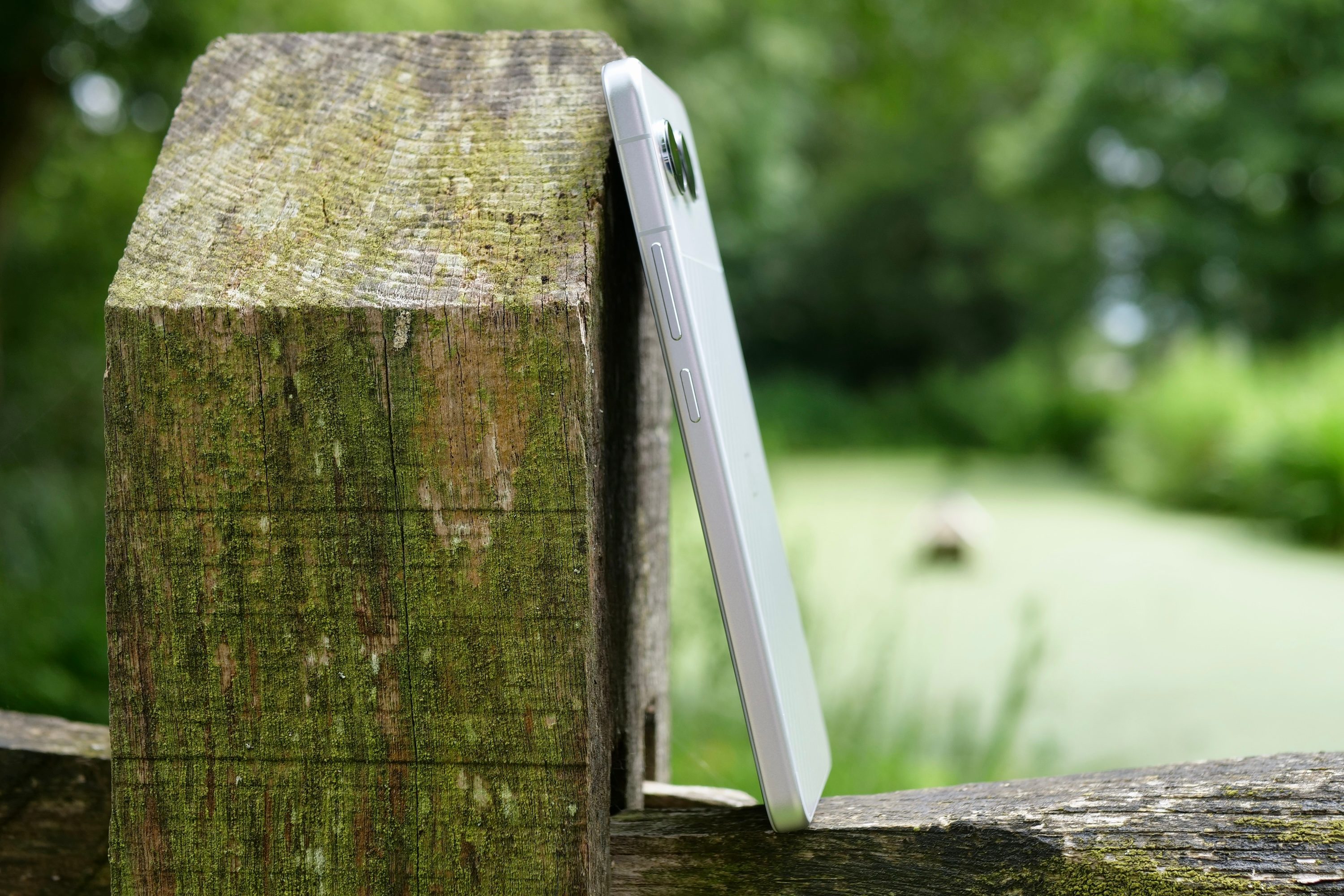 The side of the OnePlus Nord 4, showing the power and volume keys.