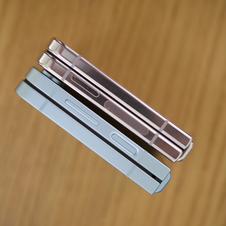 The Samsung Galaxy Z Flip 6 and Galaxy Z Flip 5 next to each other.