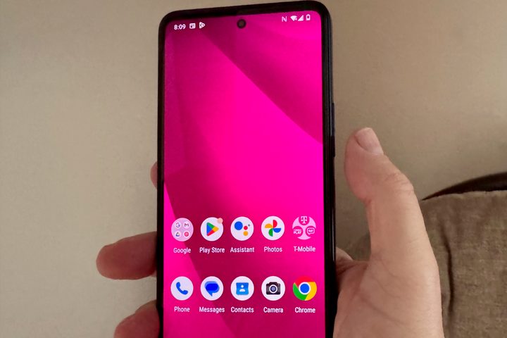 T-Mobile REVVL 7 PRO 5G.