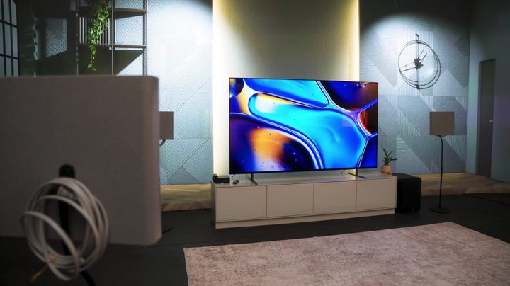 Bravia 8 and Quad Speakers