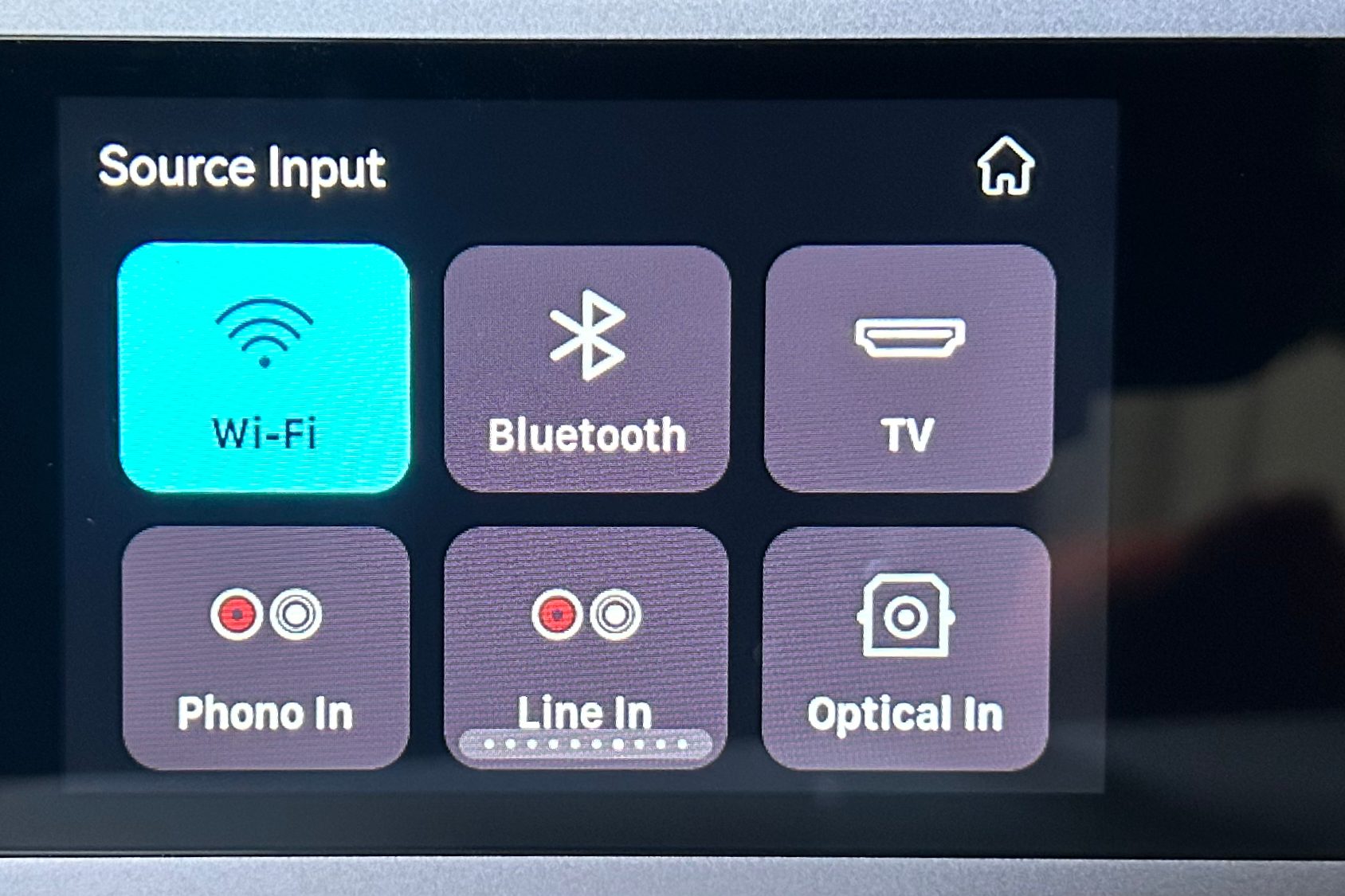 Wiim Ultra source input screen.