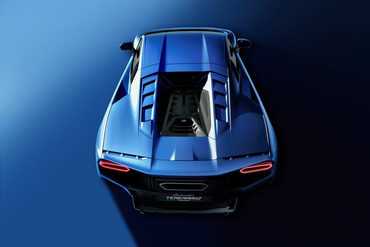 Lamborghini Temerario rear overhead view.