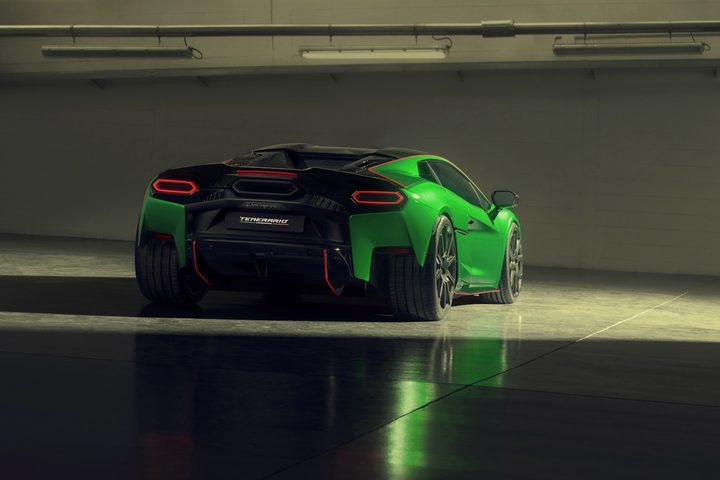 Lamborghini Temerario rear three quarter view.