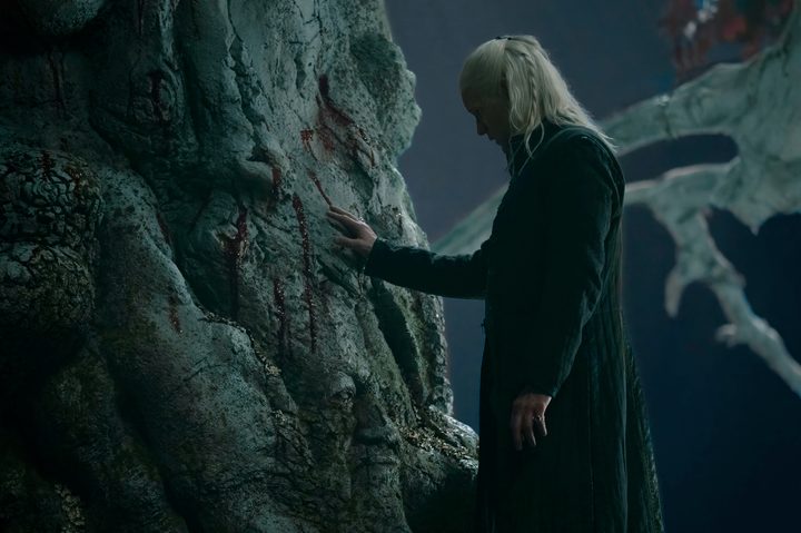 Daemon Targaryen touches a Weirwood tree in House of the Dragon season 2.