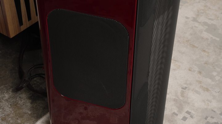 GoldenEar T66