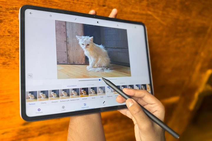 Editing images on OnePlus Pad 2.