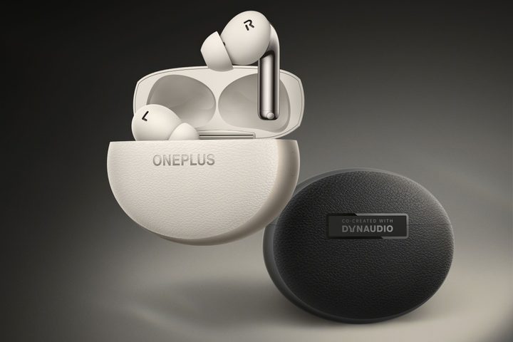 OnePlus Buds Pro 3.