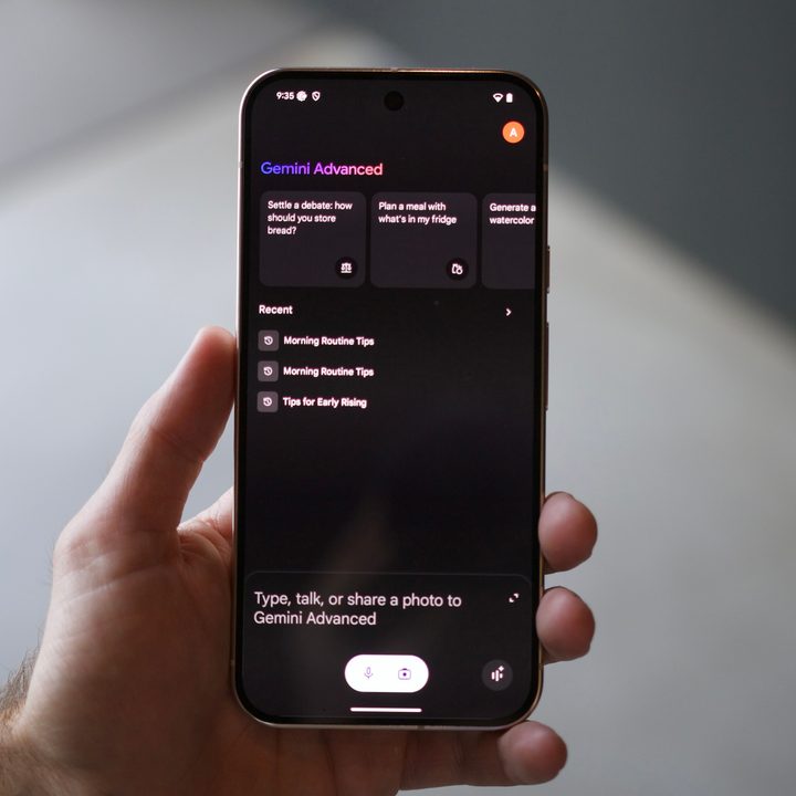 A demonstration of Gemini Live on a Google Pixel 9.