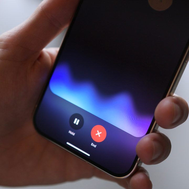 A demonstration of Gemini Live on a Google Pixel 9.