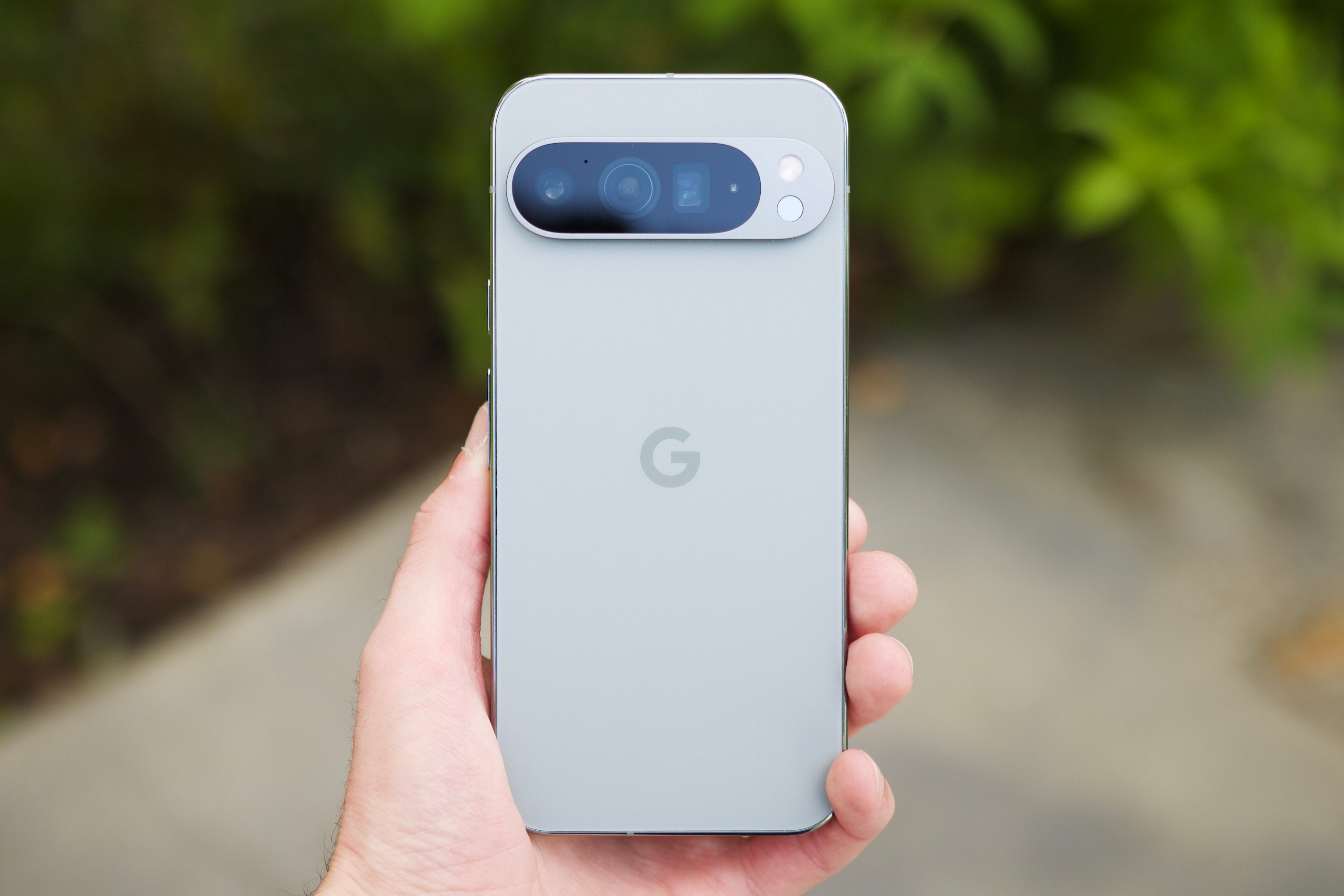 Google Pixel 9 Pro XL review: a huge success - Digital Trends