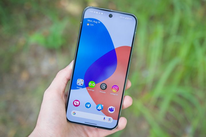 The display on the Google Pixel 9 Pro XL.