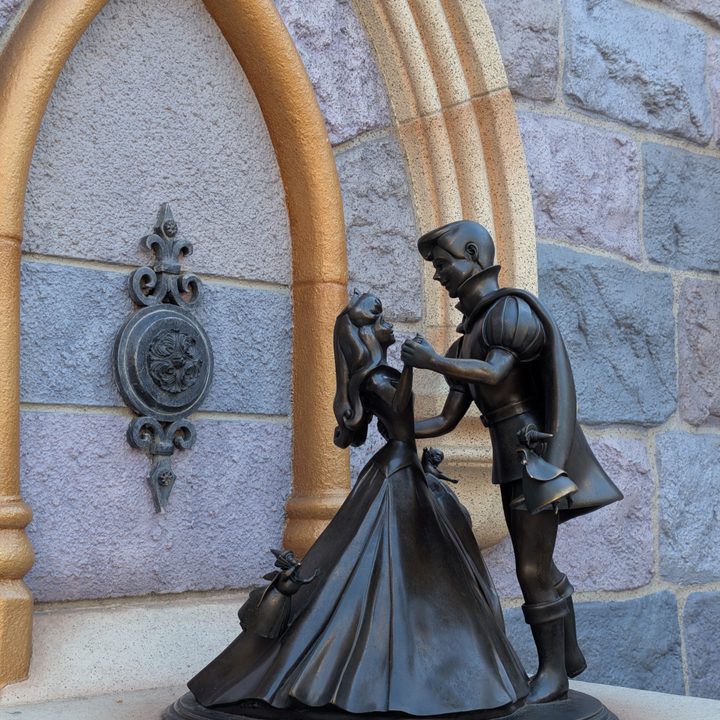 Sleeping Beauty statue taken with Google Pixel 9 Pro.