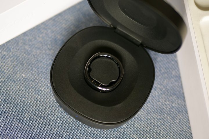 The RingConn Gen 2 in its charging case.