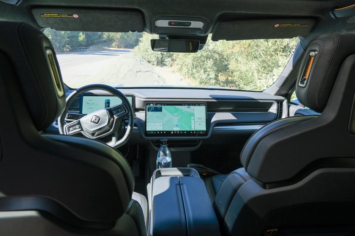 Front seats of the second-generation Rivian R1S