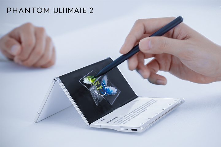 Official images of the Tecno Phantom Ultimate 2 concept phone.