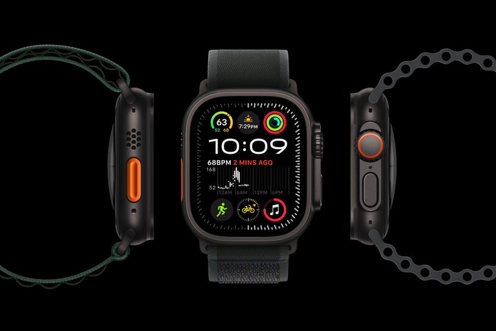 apple watch ultra 2 satin black alpine loop band.