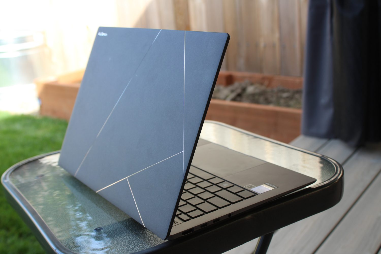 No laptop has ever gotten this close to beating the M3 MacBook Air