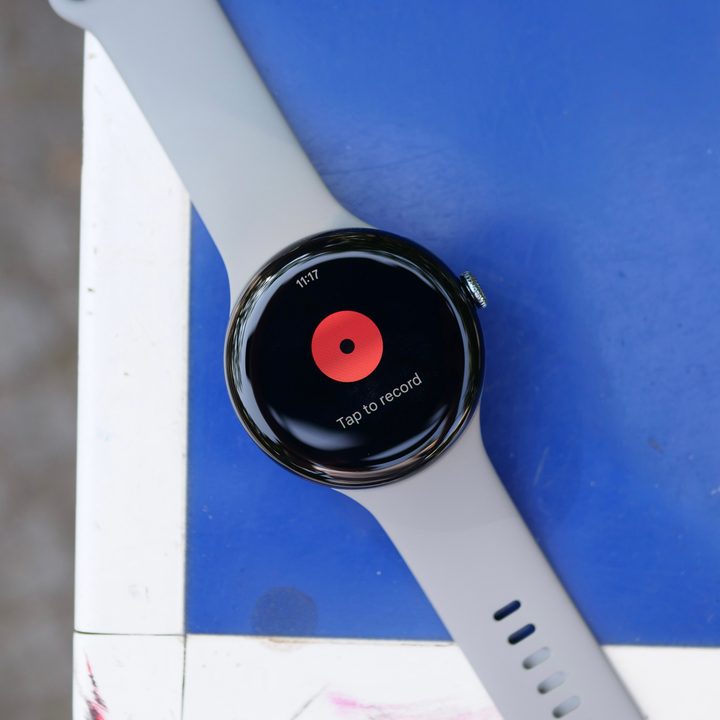 The Recorder app on the Google Pixel Watch 3.