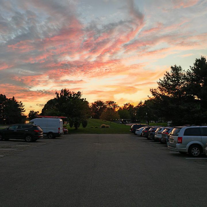 A photo of a sunset, taken with the Honor Magic V3.