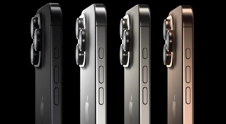 iPhone 16 Pro color options.